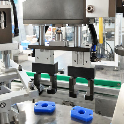 Automatic Bottle Capping Machine For Liquid Hand Sanitizer Alcohol Gel Filling